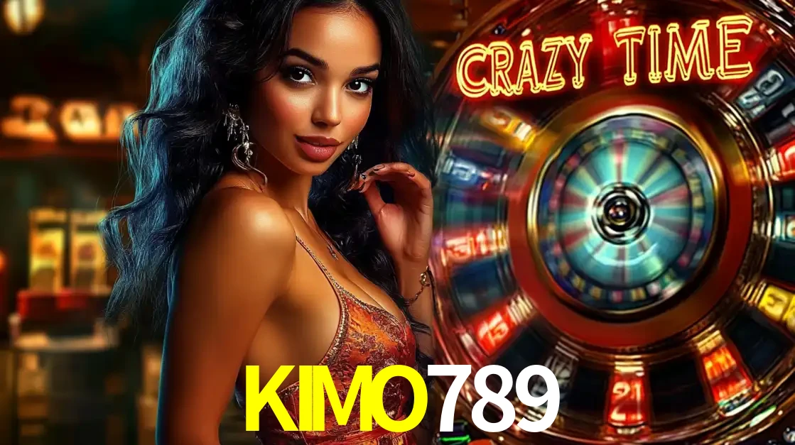 Mulher elegante ao lado da vibrante roda da fortuna do jogo de cassino ao vivo Crazy Time, um dos game shows mais populares e cheios de prêmios do KIMO789.